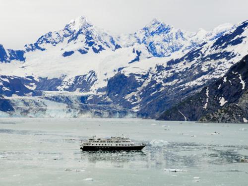 Glacier Bay Lodge Gustavus Ngoại thất bức ảnh